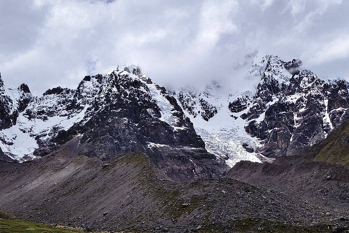 Private Tour to Ausangate 7 Lakes from Cusco