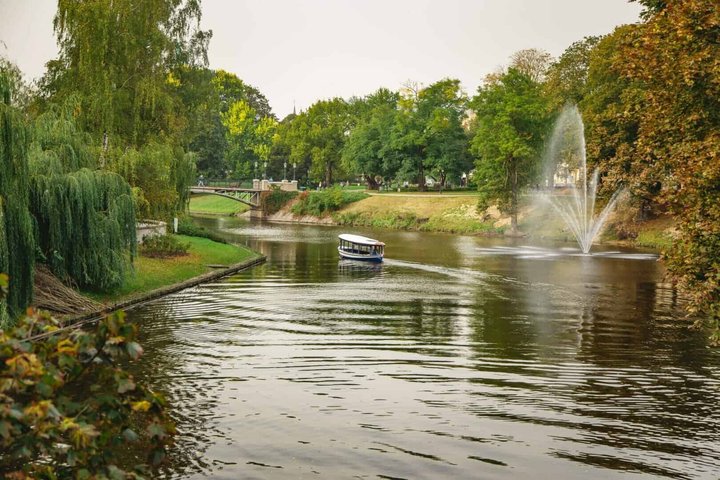 Riga Sightseeing by Canal Boat with Audio Guide