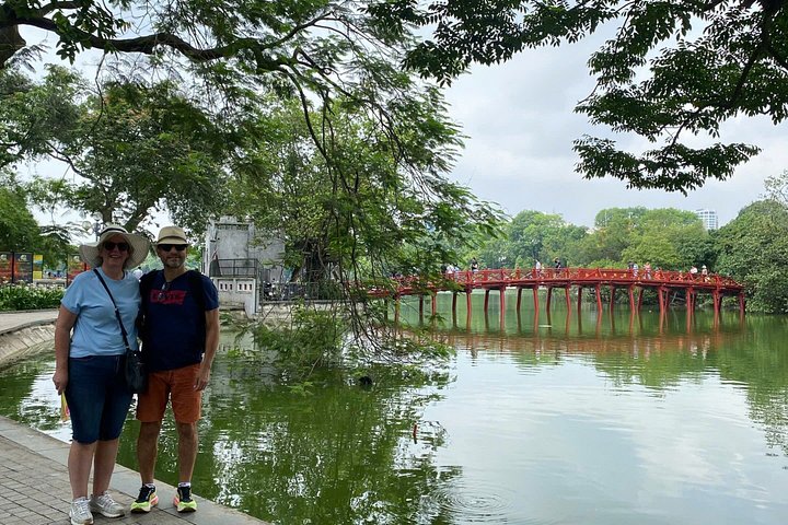 Hanoi 1000-Year History Tour: Old Quarter to French Quarter