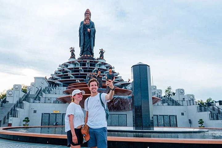 Black Virgin Mountain, Cao Dai Temple & Cu Chi Tunnels Day Tour